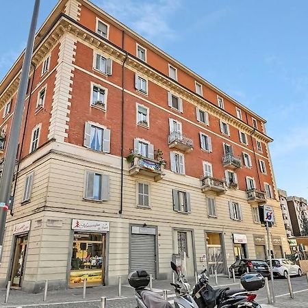 Appartamento Alessia'S Flat - San Luigi Milano Esterno foto