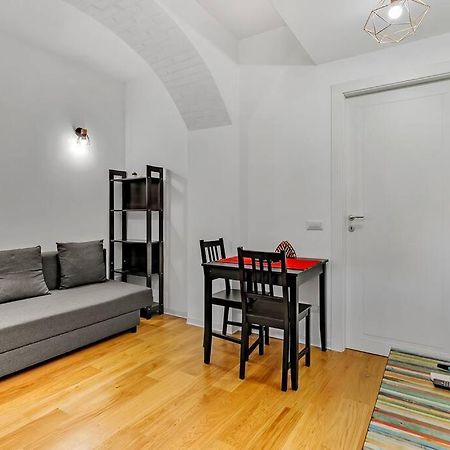 Appartamento Alessia'S Flat - San Luigi Milano Esterno foto