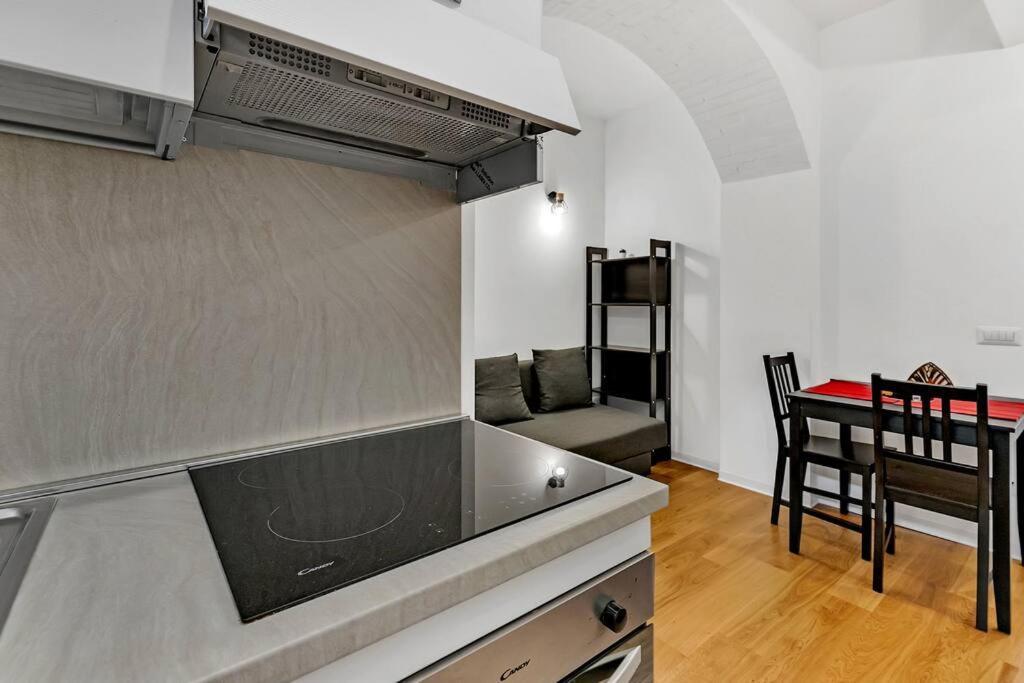 Appartamento Alessia'S Flat - San Luigi Milano Esterno foto